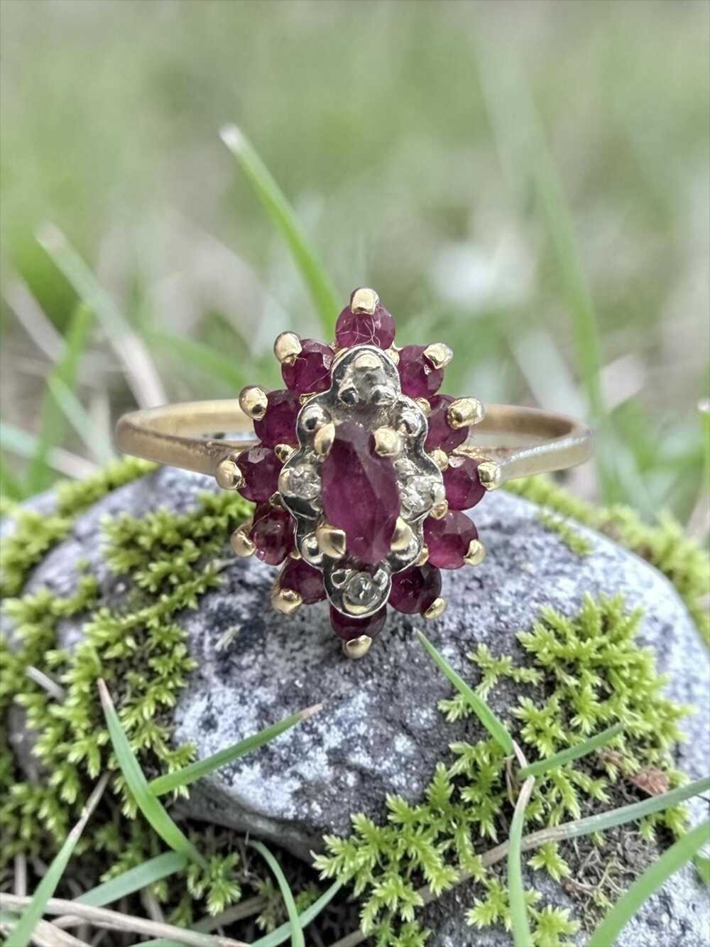 10k Gold Ruby & Diamond Ring